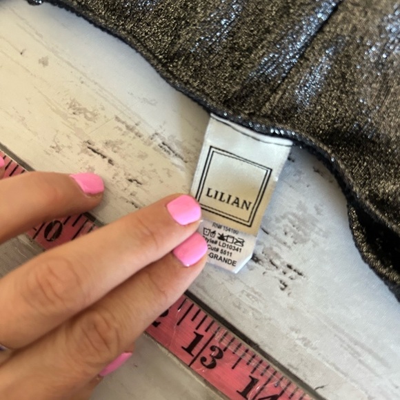 LILIAN Asymmetrical Hem Sleeveless
Ruching Dress In Metallic Size 2X - Picture 3 of 7